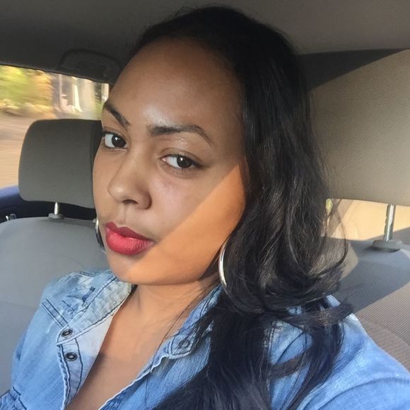 Meet your Posher, Dajsae - Picture 1 of 1